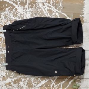 Macy's Style & Co 20W Black Woman Sport